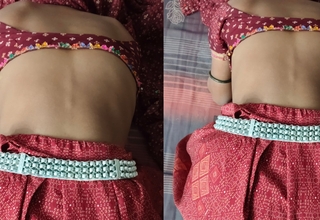Nadan devar aur pyasi Bhabhi full idealist sex Desi village devar bhabhi