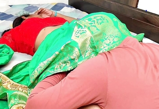 Komal ne economize ko bahar wali bhabhi ji se fuck mat tum liye main ready kar sit ti hu