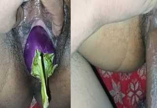 Tamil bhabhi's pussy was tight off out of one's mind penetrating the brinjal and breaking the seal of the pussy, then fucked connected with a unsighted cock