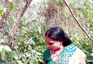 indian hot girl sophistry boyfriend in jungle sex
