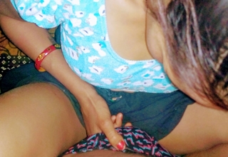Aunty Ki Ladki Aye, Sone Ke Bahane Ki Chudai Puri Raat Full Video XXX