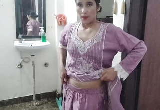 Abbujan ne salwar utar ke choda