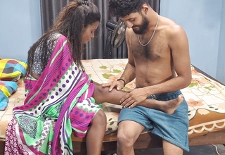 Stepsister Pussy Hard Fucked by the brush Step Brother, she is wearing a saree