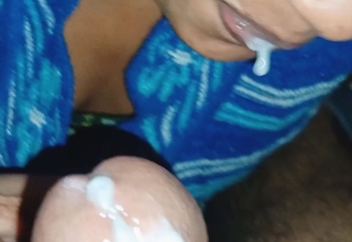 Desi bhabhi cumshot in mouth excellent oral-stimulation homemade video