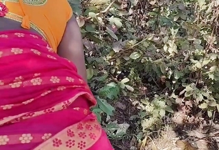 Mangal kar rahe apne bade sali mein jangle karte hai