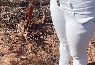 BIG ASS INDIAN GF FUCKED OUTDOOR IN INDIAN JUNGLE , JUNGLE ME MANGAL
