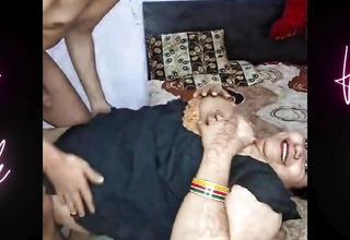 Son-in-law Se Chudakar Beti Ki Stephan Bani PT 2 Desi Sasu Maa Ki Chudai Ki Son-in-law Ne Uski Biwi Ke Paas