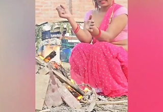 Desi Village girl outdoor first maturity video, desi village girl video, desi village outdoor video
