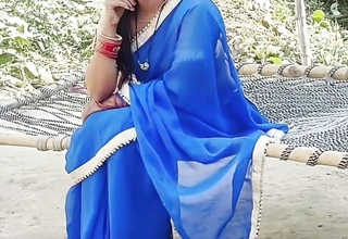 Indian hot bhabhi  by her old boyfriend on tap her home.