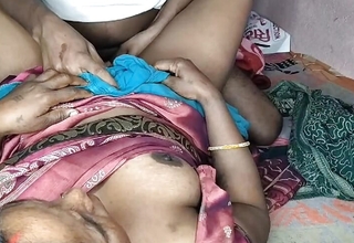 Wife Ji Ko Raat Me Room Lejakar Bohat Maje Se Choda