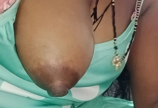 Desi marathi bhabhi pati ke lund se khel rahi hai,desi marathi bhabhi is playing with her husband's penis