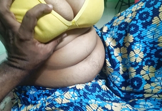 yellow colour bra explicit showing her muskmelon with step brother