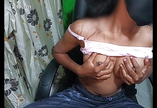 Desi Girl Sumaiya First camshow video.