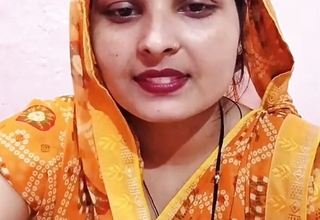 Sister-in-law put color while bathing, enter the bathroom