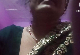 Indian desi mommy huge milking boobs