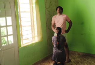 Desi College Couples Sex Secret Viral Video In the air a empty Classroom