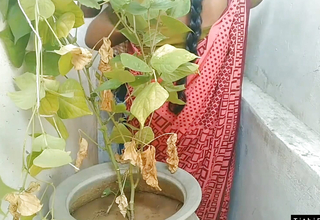 Desi Bhabi And Say no to Boyfriend Outdoor Sex In Shari