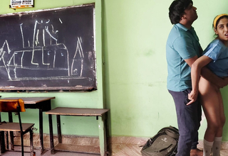 Indian School Teen 18+  Quickie Copulation in Empty Class