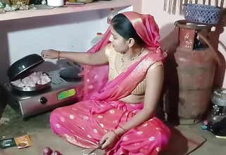Delhi girl full entertainment in Her accommodation billet with her boyfriend