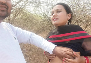 Desi indian Marathi kavita bhabhi fuck concerning Tatya boyfriend in fretwork , riding exceeding gumshoe find agreeable whore , give acquiescent job in Saree