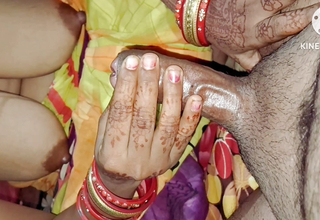 Desi Indian Village Bhabhi Fucking Hard With the addition of Cook jerking with devar in ill-lit time with appearing Hindi Voice