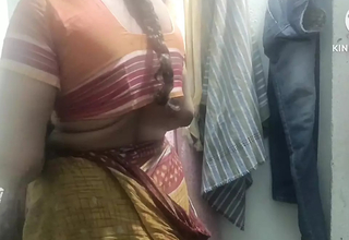 Indian desi hot Village wife house-moving saree at the of har old hat modern