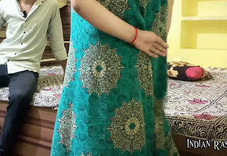 Desi Bhabhi was alone at home, brother-in-law fucked her pussy as the crow flies sprocket was at her home