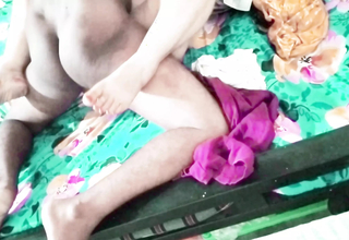 Hot Amateur Couple's First Time Together