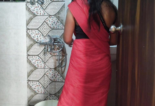 18 Years Hot & Sexy Indian Aunty &Girl Making out With lush