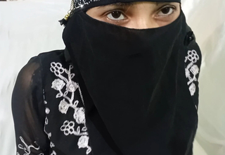 Beautiful muslim stepsister was fucked by her stepbrother