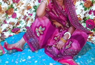 Desi low-spirited video sex with brother-in-law and sister-in-law, removing the total blouse, Hindi audio, Claire Vaise, fast time