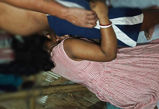 Desi hot regional school girl shafting saliente respecting parka warkar