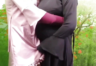 Indian Pulchritudinous Stepmom and Stepson Spending Night