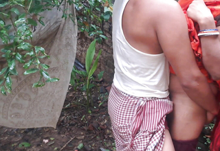 Desi Bhabhi open-air