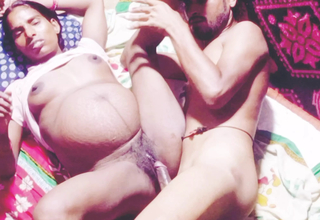 Daughter-in-law shares bed with father-in-law, desi hindi porno pic goes very calumniation