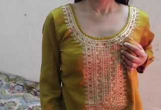 Indian muslim latitudinarian ko paise dekar jabar dasti pela