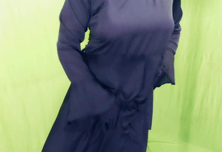 Exploitive audio of Indian burqa-clad couple having sex here housewife