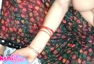 Indian Mom Ke Saari Me Chudai Obese Bowels Licking, Chut Par Pani Nikala, Mast Sex Hindi MMS Dusting Dirty Talking