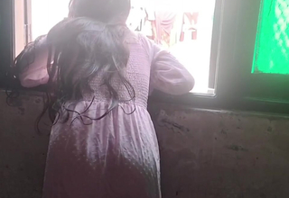 Bhabhi ko chupke se jakar land bur me daal diya