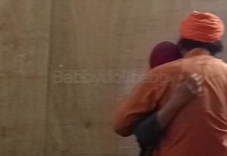 Sardarji left his old girlfriend at home when his get hitched wasn't at home.