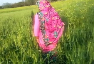 Indian Village Bhabhi Alfresco Sexual connection PORN IN HINDI