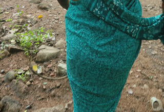 this babe offered me to fuck in the jungle when this babe need money