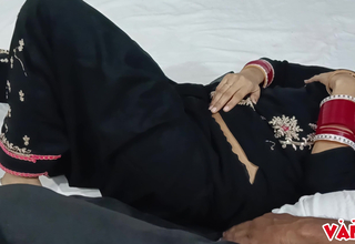 Punjabi bhabhi Vamika fucked with dever, when she was alone at home