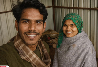 Tighten one's belt wife of Indian Desi village enjoying in the field in winter and including kissing by -Snapchat143