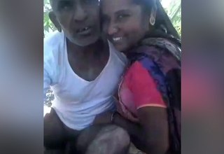 Exclusive- Desi Old Man Sex With Randi Lover