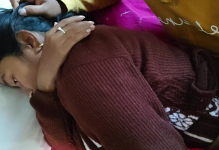 Pahli bar Bhai aapne bahan ke gand me aapna land dal raha he - Indian desi bhabhi and boy homemade sexual relations movies.