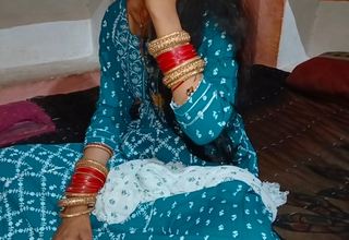 Indian stepsister ko rat mai pela