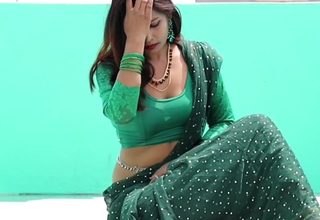 Busty girl comes out be worthwhile for the bathroom naked after a prank unconnected with her stepbrother