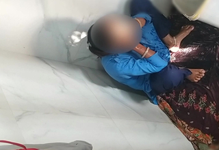Indian hot saxy figure young bhabhi bath !! Bhabhi take a crack at comely figure!!Chupke se video bna