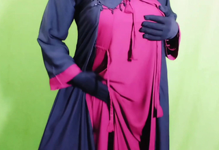 Indian hijabi Muslim Pinki Bhabhi